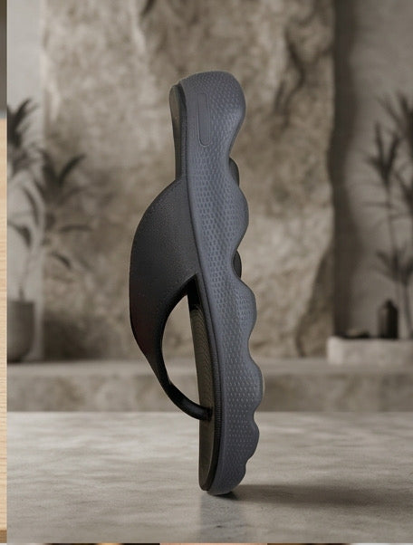 MASSAGER BLACK GREY SLIPPERS