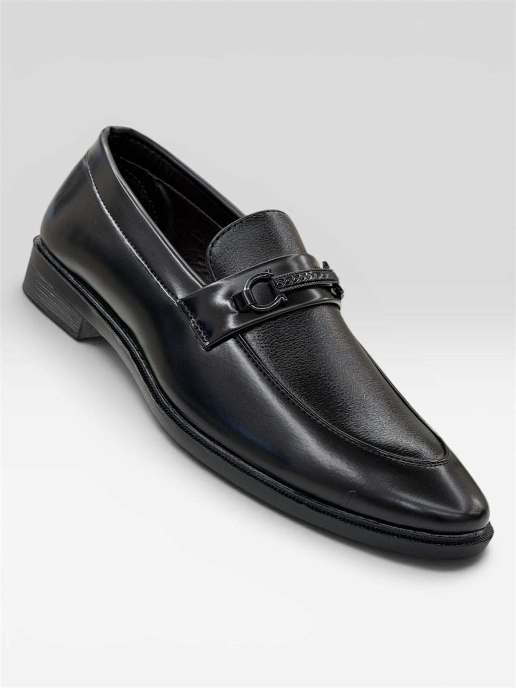 WALTAIR BLACK LOAFERS FOR MENS