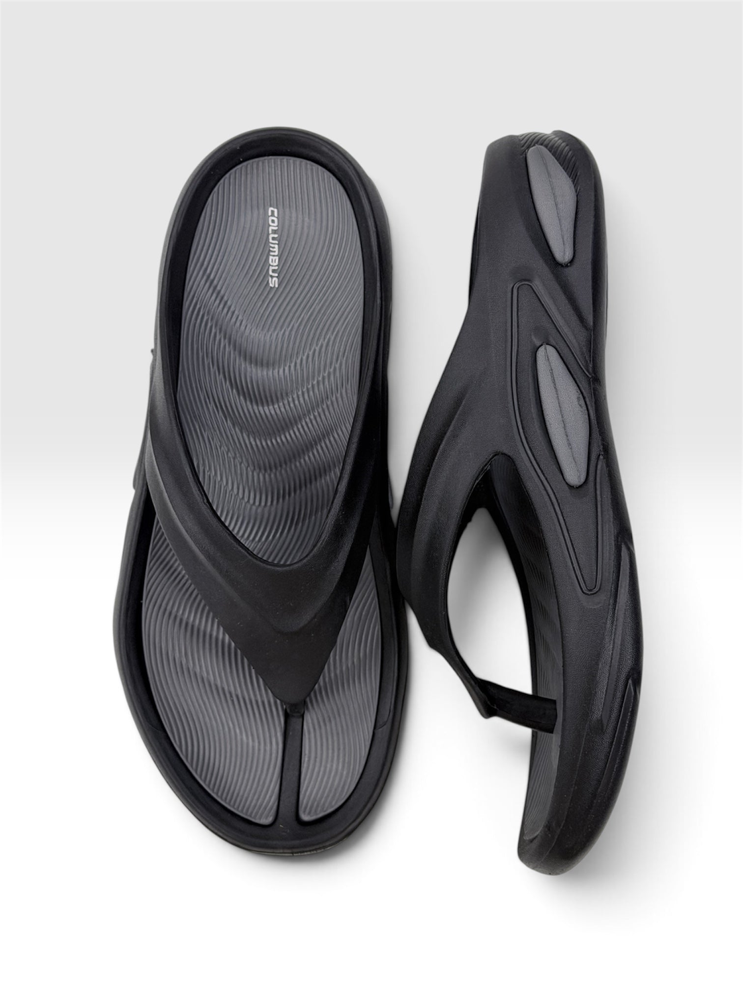MASSAGER BLACK / D.GREY SLIPPERS