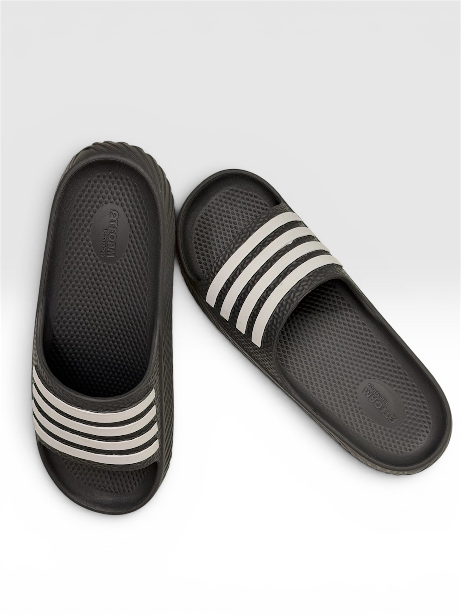 QTFOAM SLIDERS SILVER GREY FOR MENS