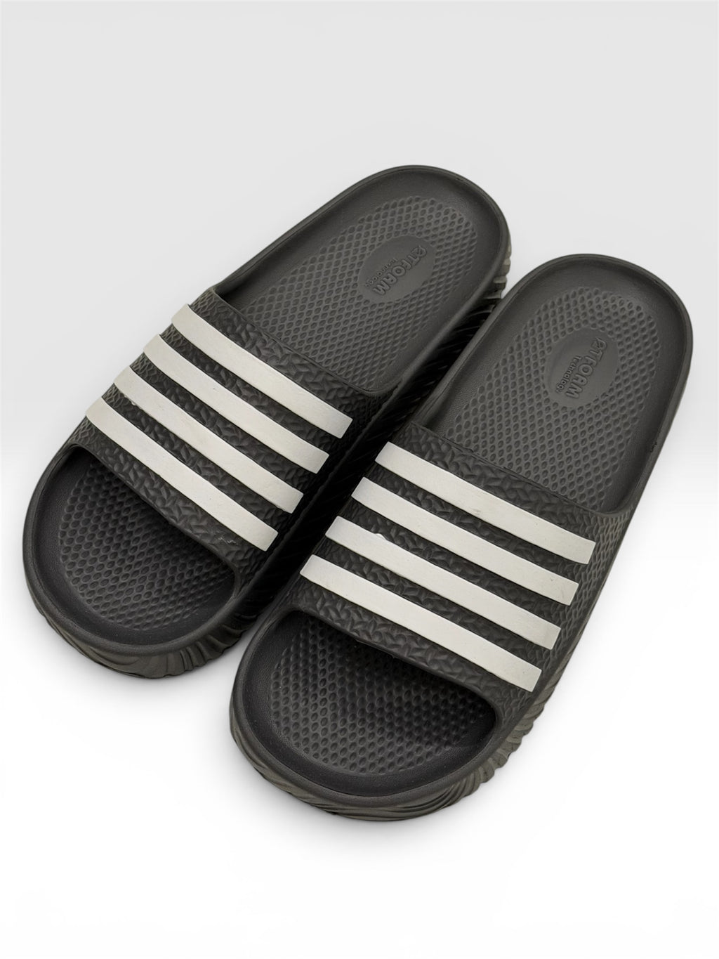 QTFOAM SLIDERS SILVER GREY FOR MENS